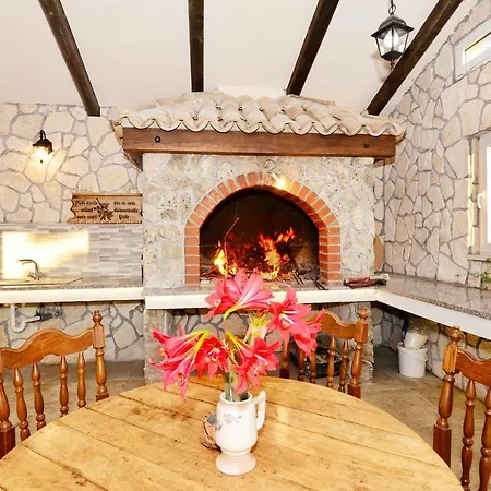 Stone House * Vodice