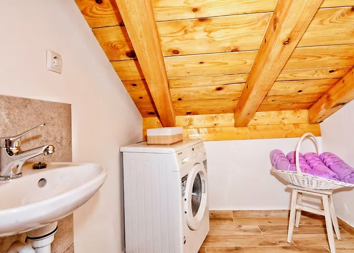 Stone House 别墅 *